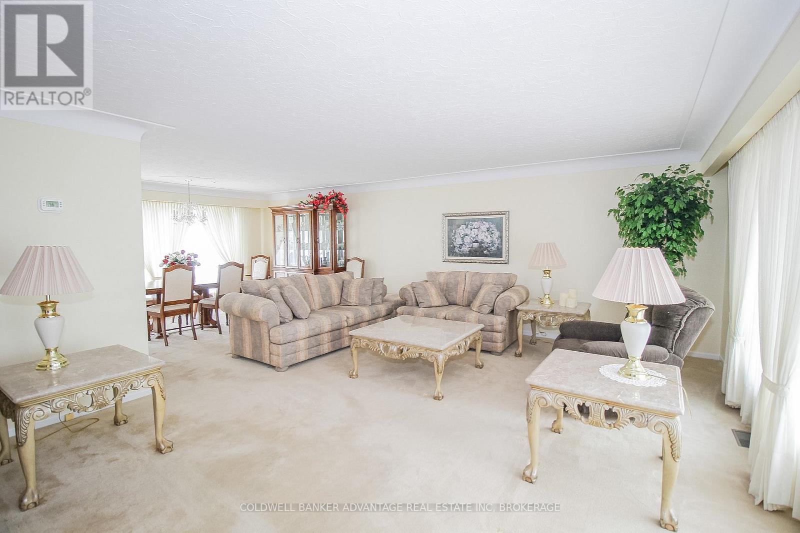 377 Silverthorn Crescent, Welland, Ontario  L3B 5N4 - Photo 9 - X12926774