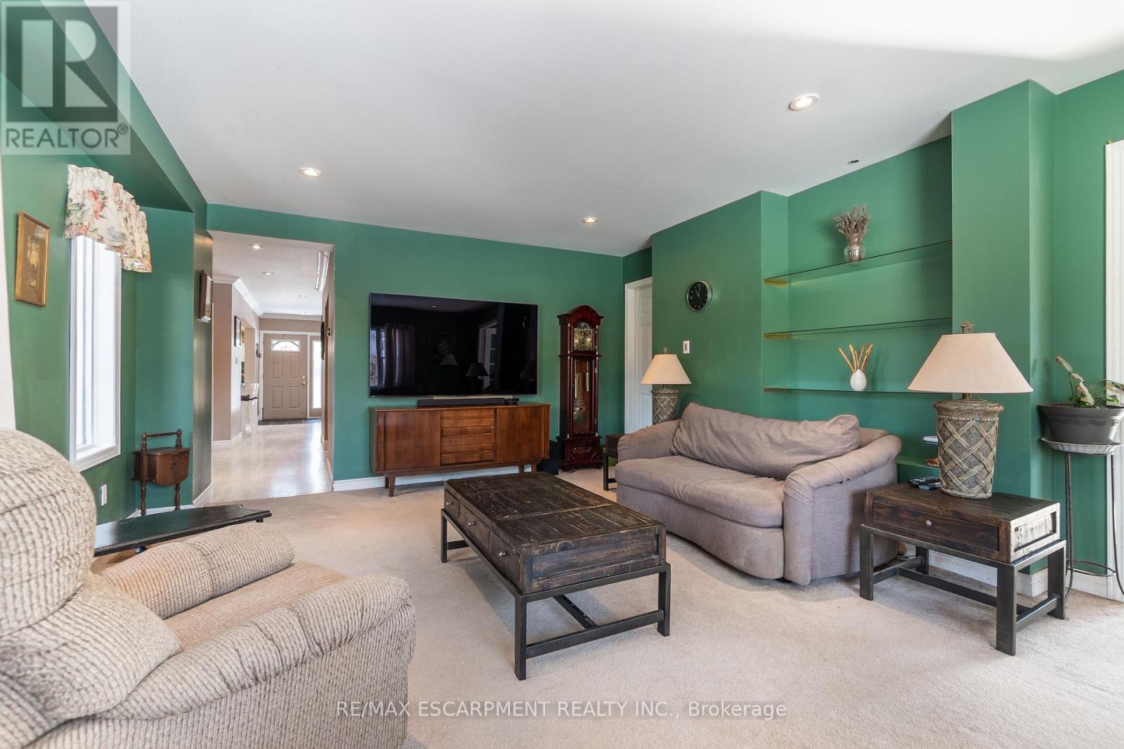 1088 Truman Avenue, Oakville, Ontario  L6H 1Y6 - Photo 17 - W12926782