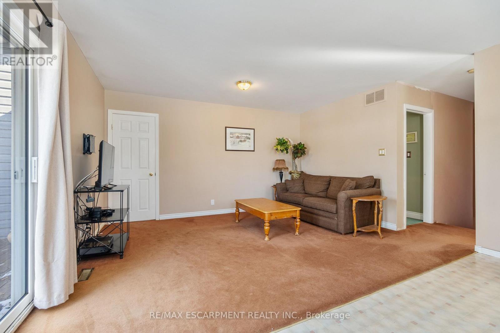 1088 Truman Avenue, Oakville, Ontario  L6H 1Y6 - Photo 37 - W12926782