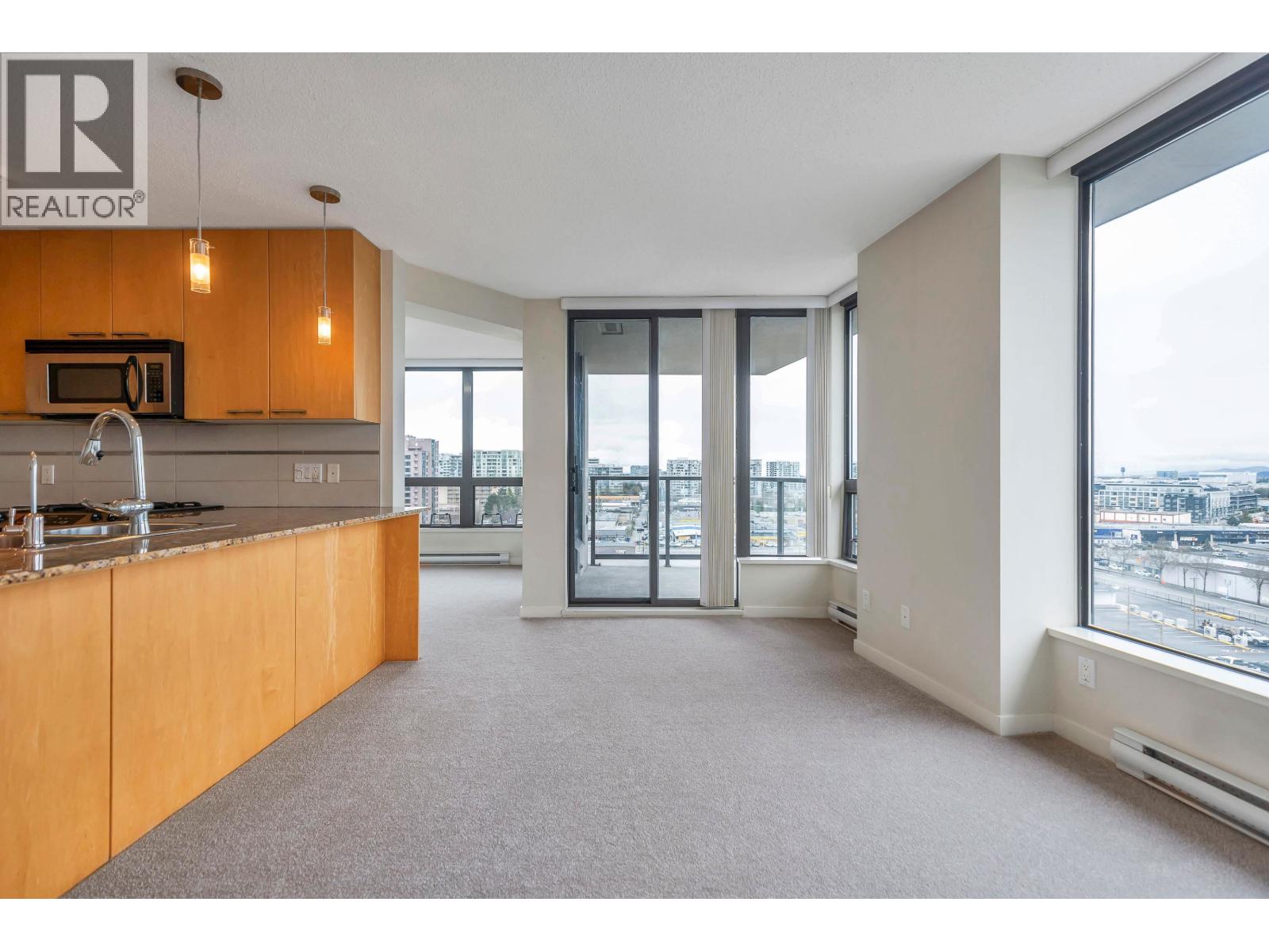 1303 5811 No. 3 Road, Richmond, British Columbia  V6X 4L7 - Photo 3 - R3103999