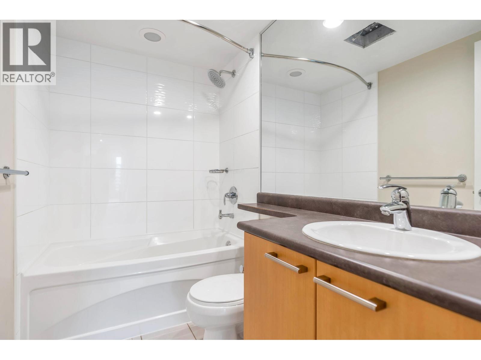 1303 5811 No. 3 Road, Richmond, British Columbia  V6X 4L7 - Photo 20 - R3103999