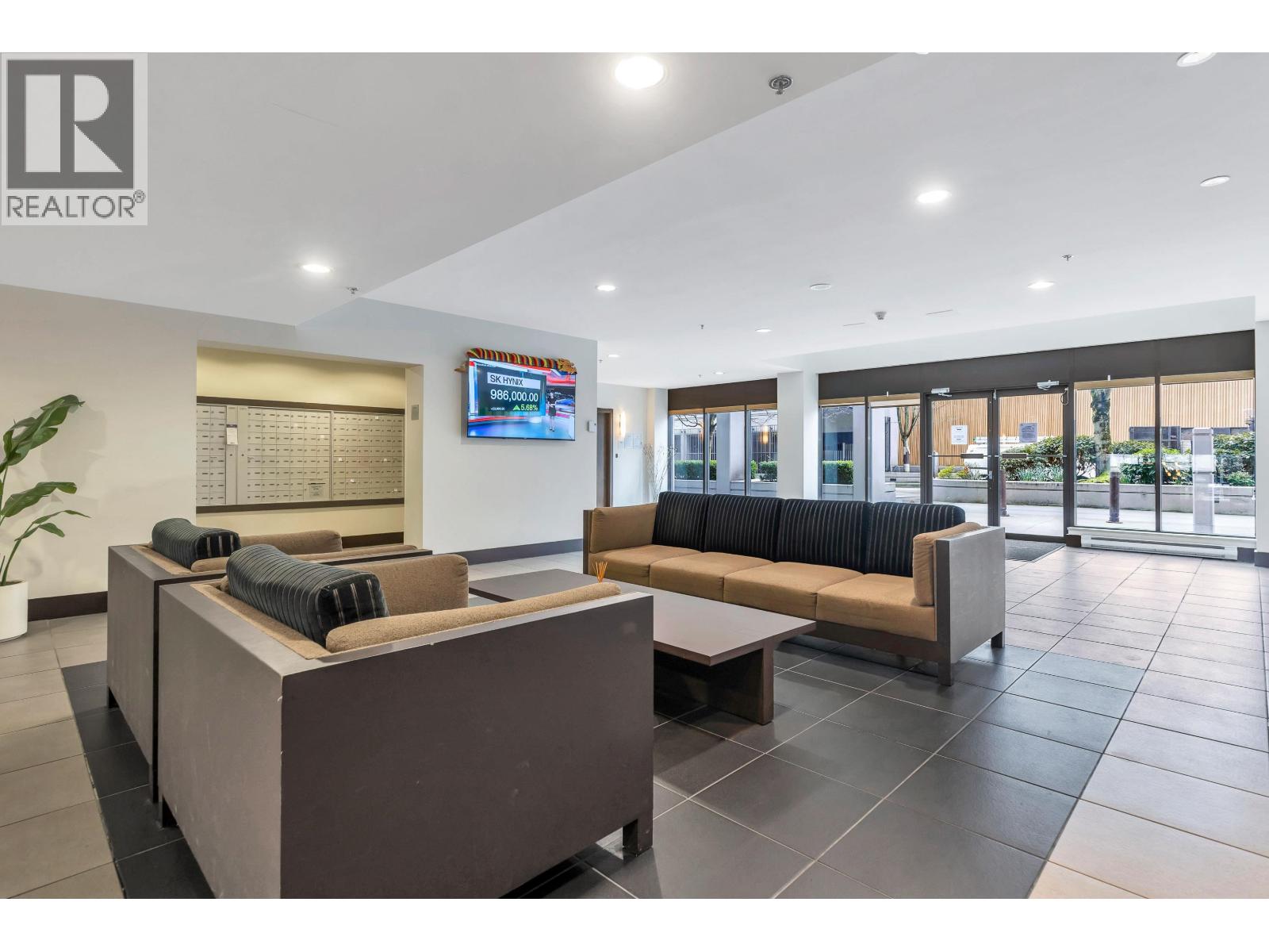 1303 5811 No. 3 Road, Richmond, British Columbia  V6X 4L7 - Photo 28 - R3103999