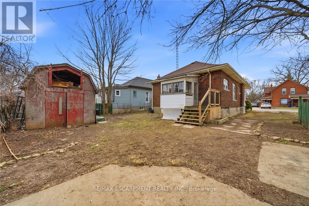 203 Brock Street, Brantford, Ontario  N3S 5W8 - Photo 27 - X12926784