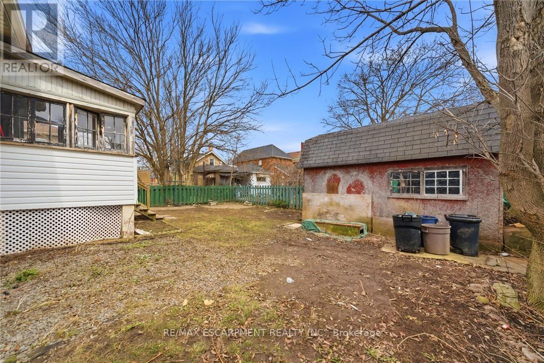 203 Brock Street, Brantford, Ontario  N3S 5W8 - Photo 28 - X12926784