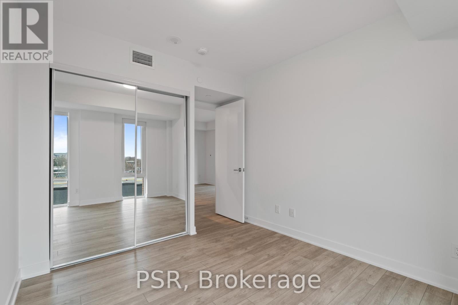 604 - 299 Campbell Avenue, Toronto, Ontario  M6P 3V7 - Photo 15 - W12897424