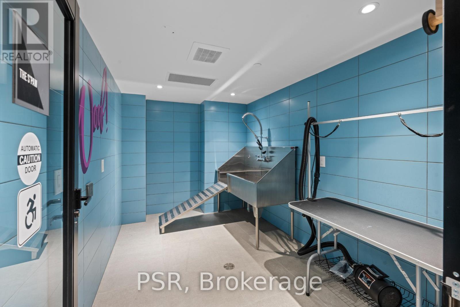 604 - 299 Campbell Avenue, Toronto, Ontario  M6P 3V7 - Photo 34 - W12897424