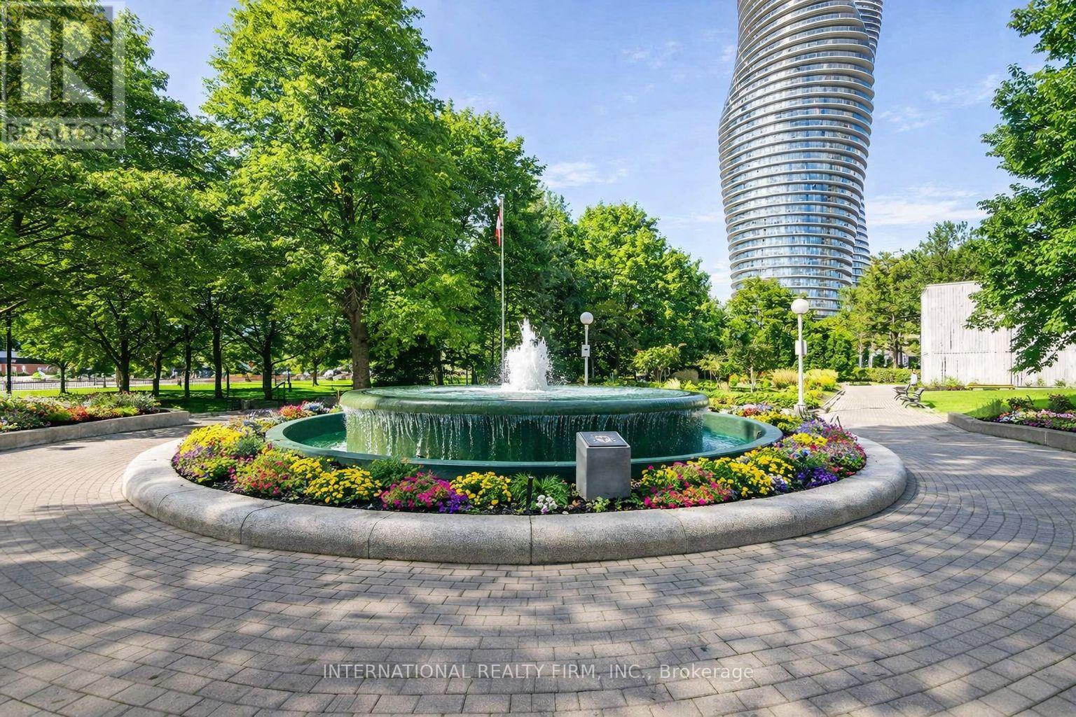 2201 - 3650 Kaneff Crescent, Mississauga, Ontario L5A 4A1 - Photo 24 - W12925912