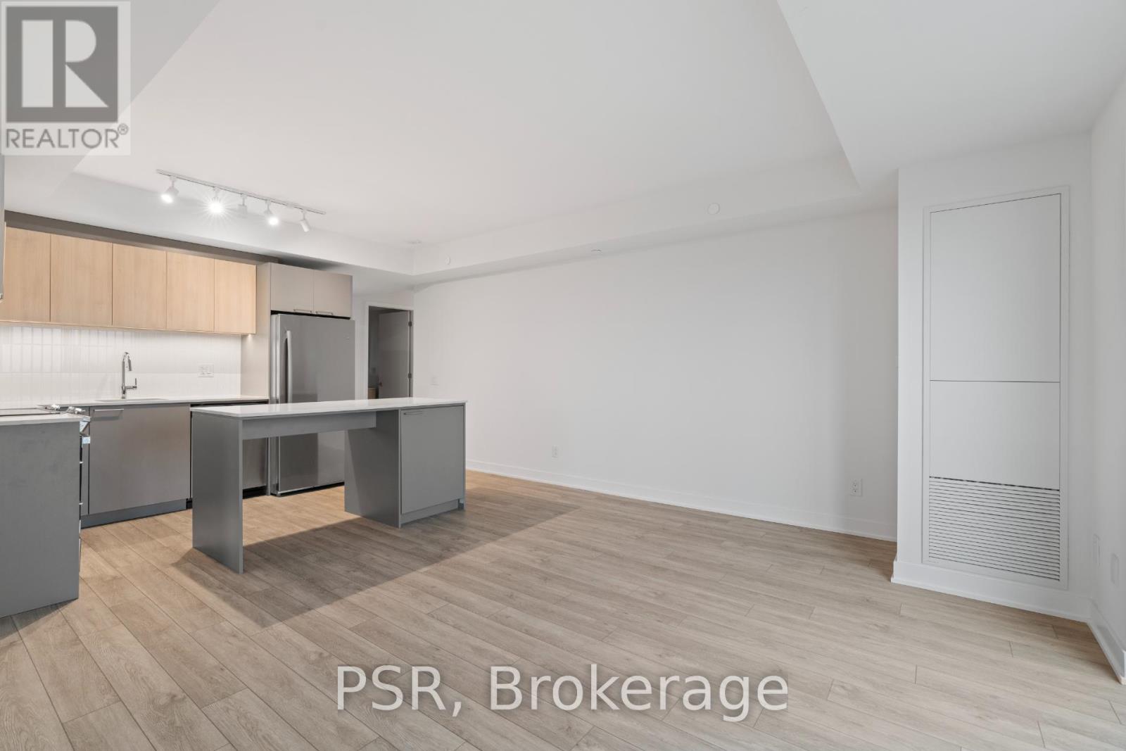 604 - 299 Campbell Avenue, Toronto, Ontario  M6P 3V7 - Photo 6 - W12897424