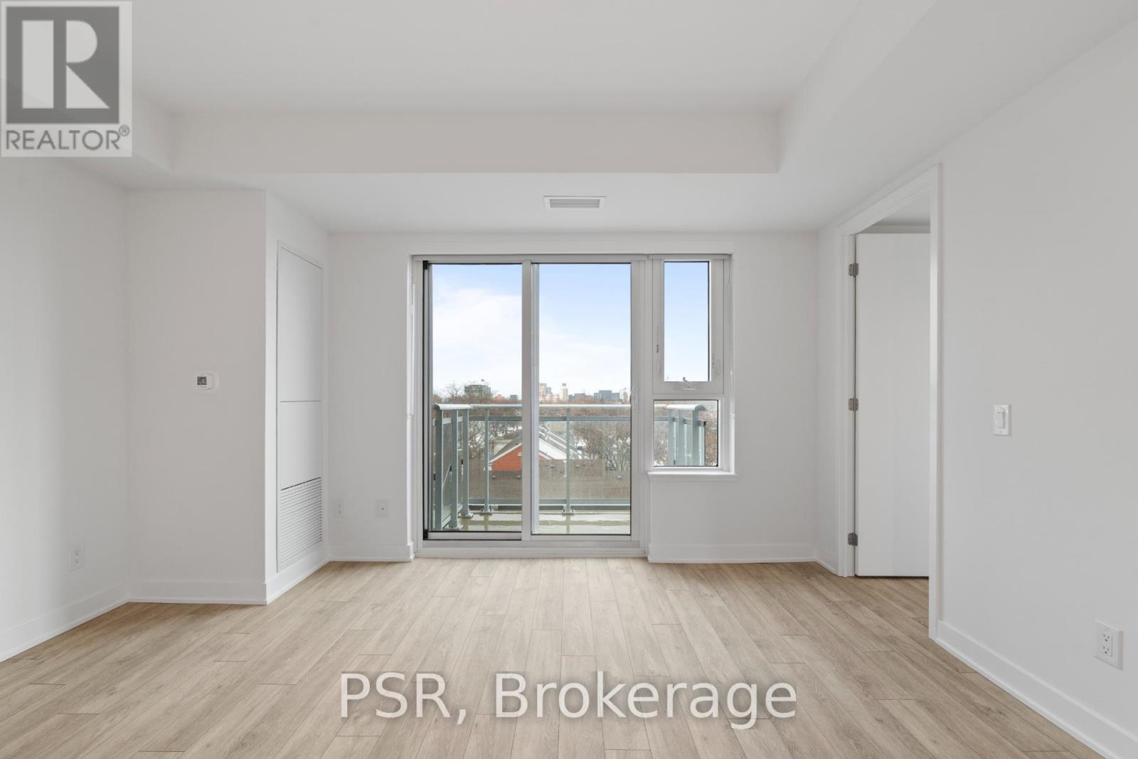 604 - 299 Campbell Avenue, Toronto, Ontario  M6P 3V7 - Photo 8 - W12897424