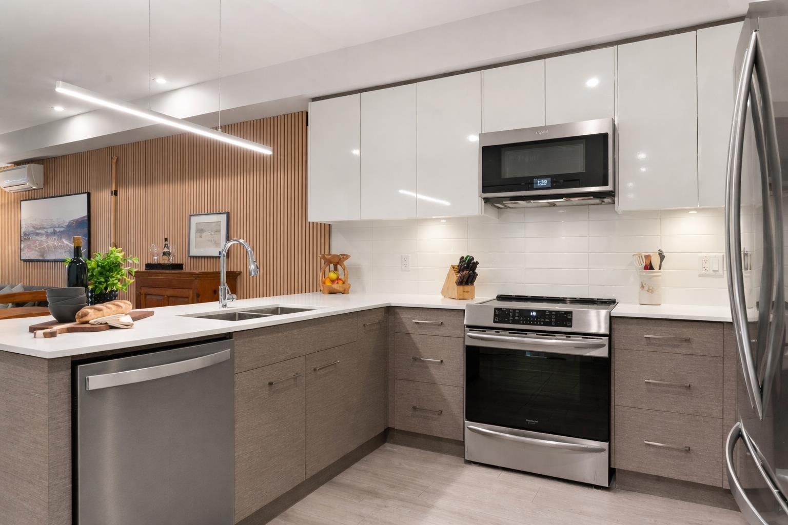 201 45510 Market Way, Garrison Crossing, Chilliwack, British Columbia  V2R 6E1 - Photo 11 - R3103895