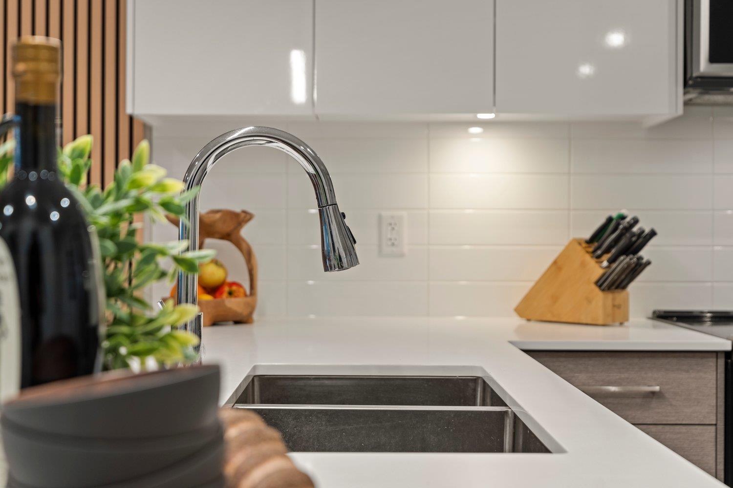 201 45510 Market Way, Garrison Crossing, Chilliwack, British Columbia  V2R 6E1 - Photo 12 - R3103895