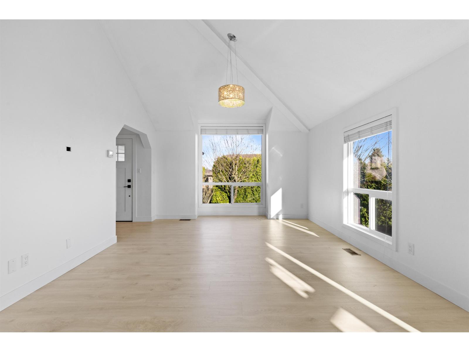 3073 Kingfisher Drive, Abbotsford, British Columbia V2T 5K5 - Photo 6 - R3103150