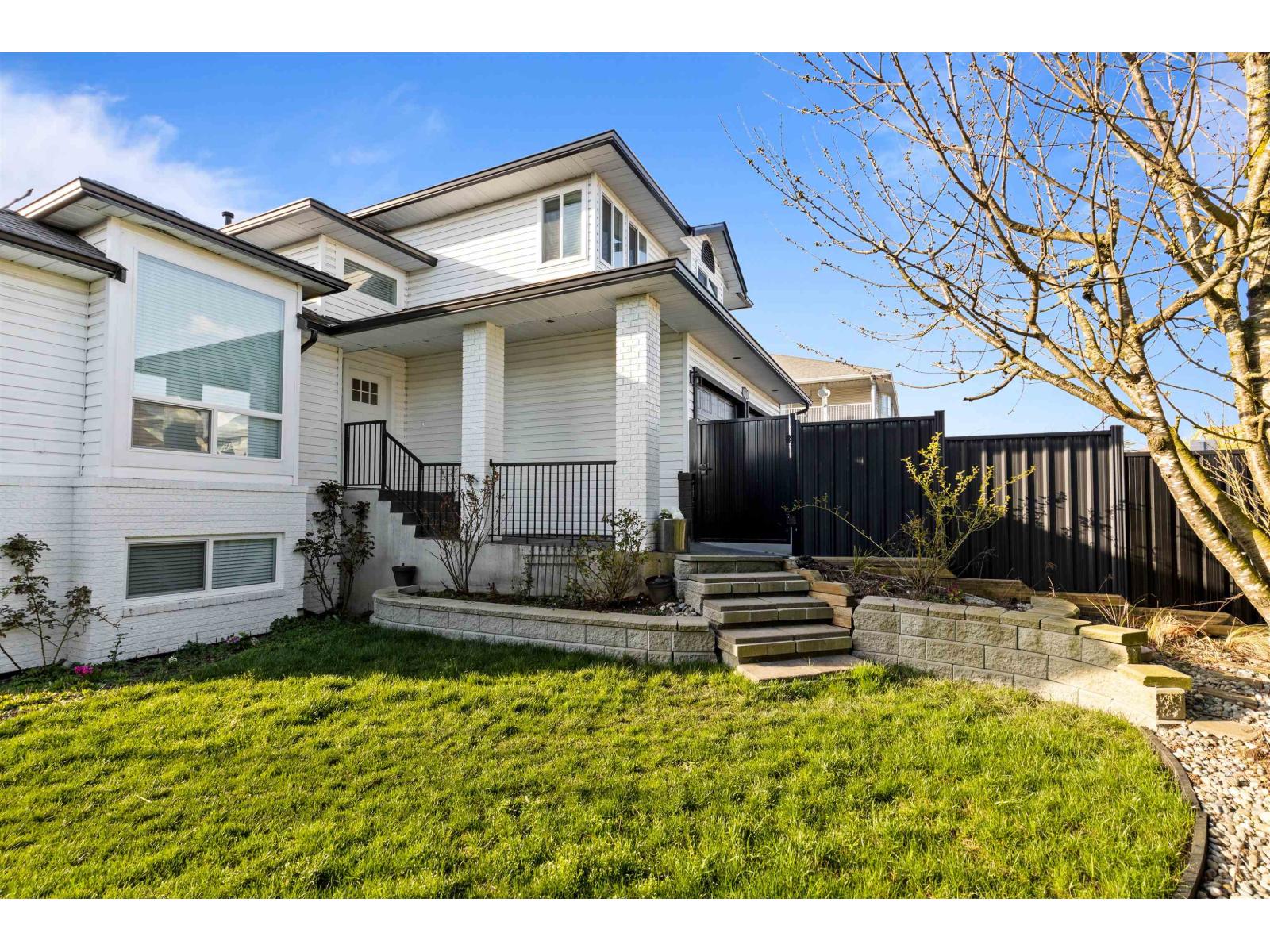 3073 Kingfisher Drive, Abbotsford, British Columbia V2T 5K5 - Photo 4 - R3103150