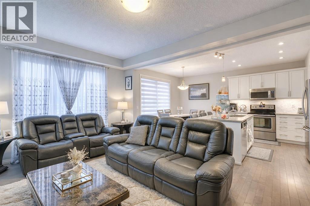 61 Cityscape View Ne, Calgary, Alberta  T3N 0W9 - Photo 2 - A2294097