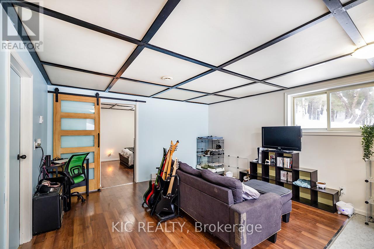 14202 Highway 118 Highway E, Dysart Et Al, Ontario  K0M 1S0 - Photo 20 - X12822620