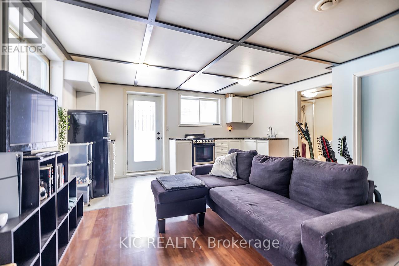 14202 Highway 118 Highway E, Dysart Et Al, Ontario  K0M 1S0 - Photo 25 - X12822620