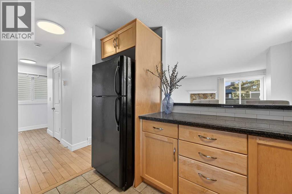 211, 25 Glamis Green SW, Calgary, Alberta  T3E 6T9 - Photo 19 - A2279840