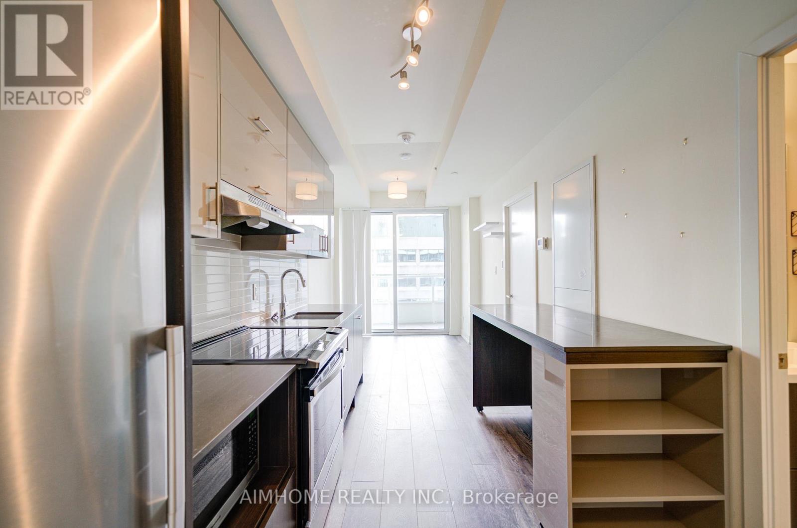 813 - 180 Fairview Mall Drive, Toronto (Don Valley Village), Ontario  M2J 0G4 - Photo 10 - C12926832