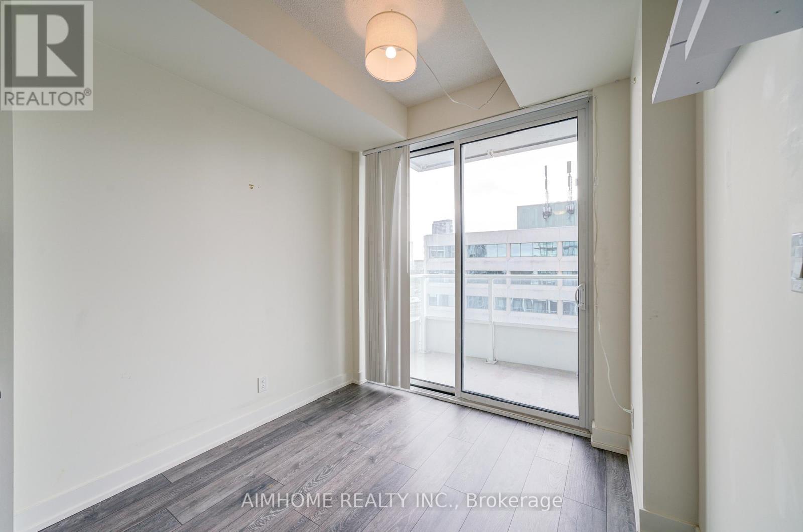 813 - 180 Fairview Mall Drive, Toronto (Don Valley Village), Ontario  M2J 0G4 - Photo 11 - C12926832