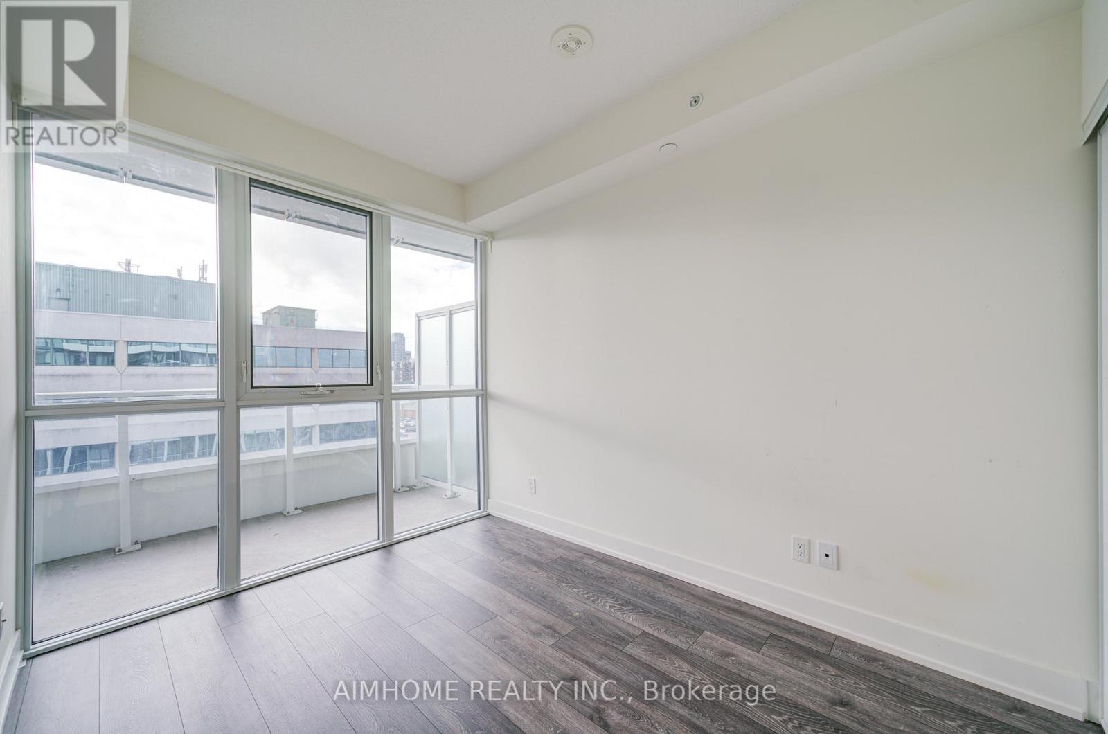 813 - 180 Fairview Mall Drive, Toronto (Don Valley Village), Ontario  M2J 0G4 - Photo 15 - C12926832