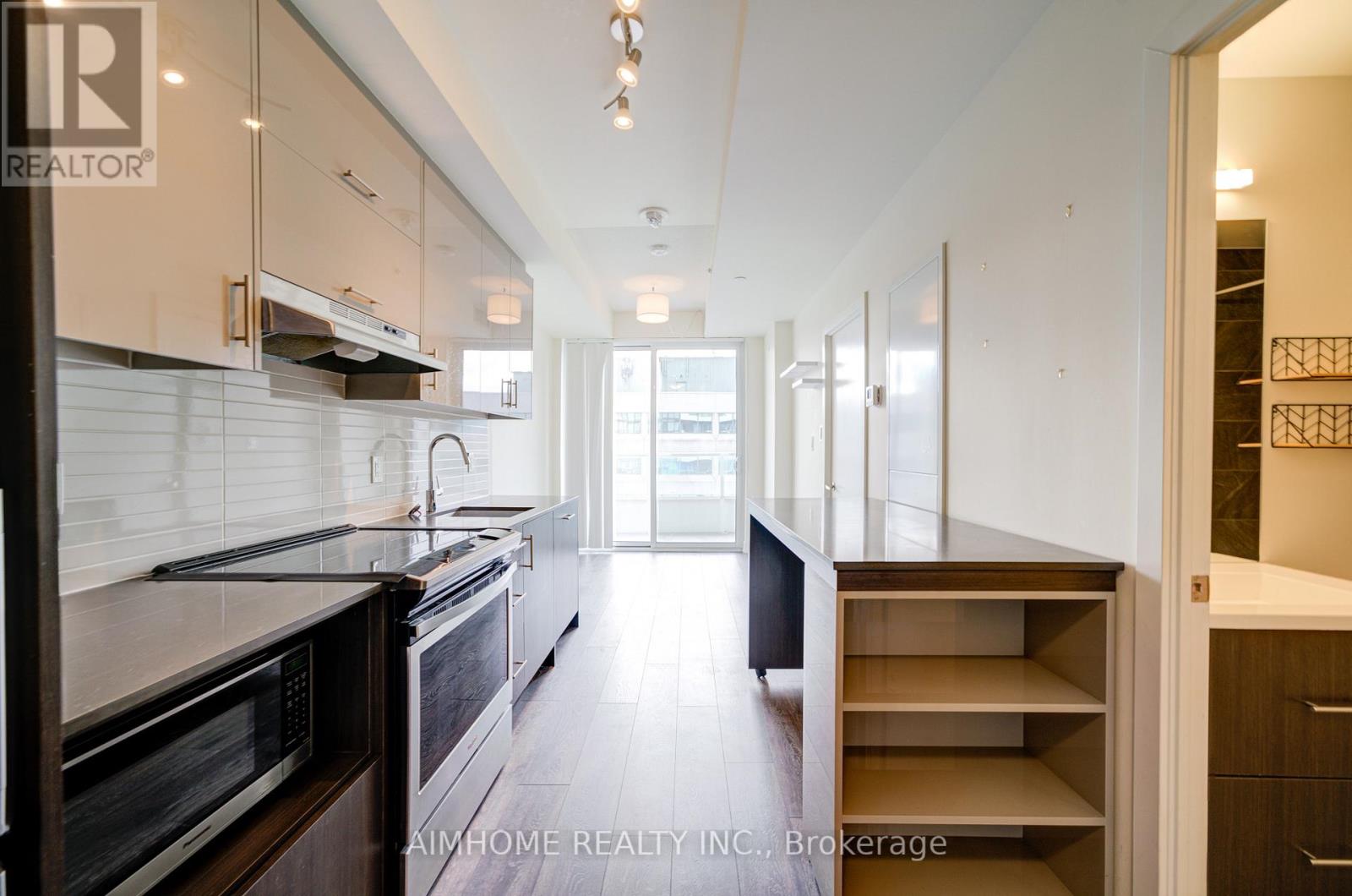 813 - 180 Fairview Mall Drive, Toronto (Don Valley Village), Ontario  M2J 0G4 - Photo 5 - C12926832