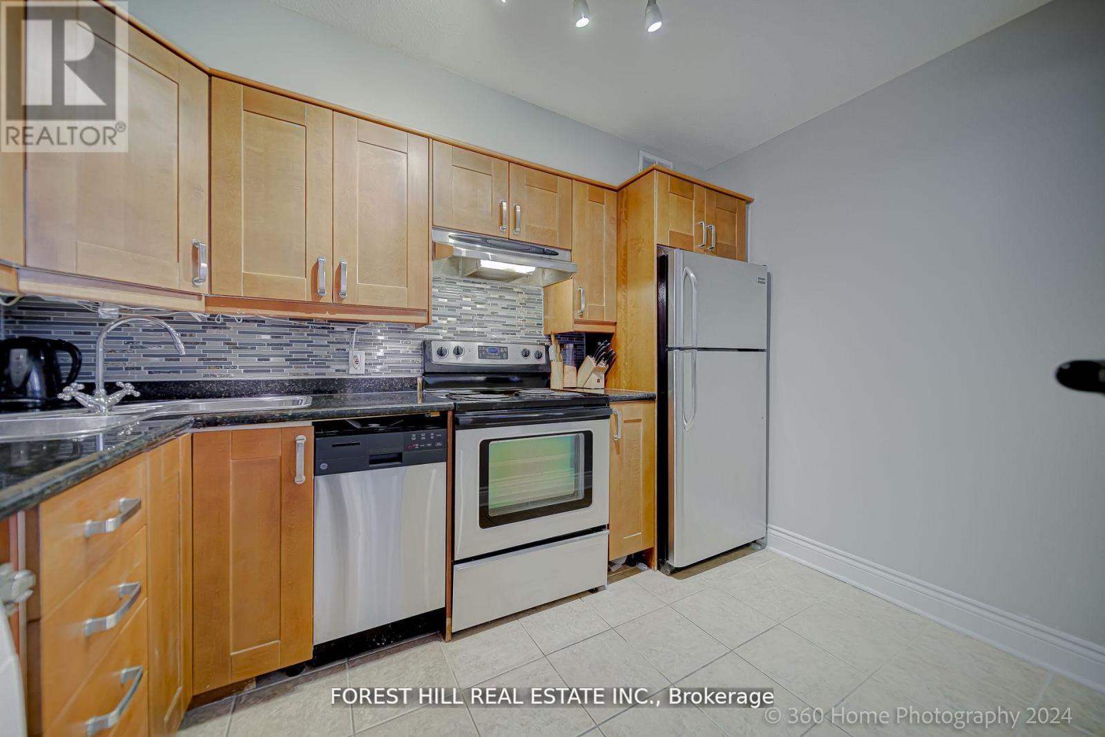 803 - 5949 Yonge Street, Toronto (Newtonbrook East), Ontario  M2M 3V8 - Photo 5 - C12926854