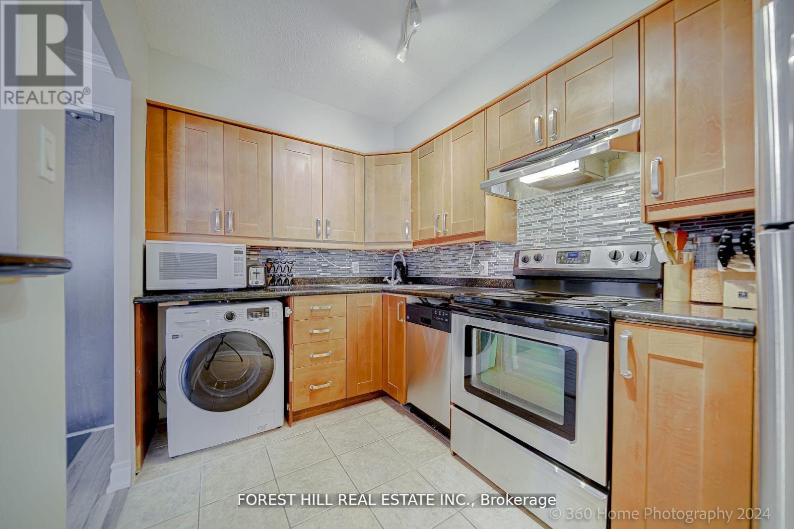 803 - 5949 Yonge Street, Toronto (Newtonbrook East), Ontario  M2M 3V8 - Photo 6 - C12926854