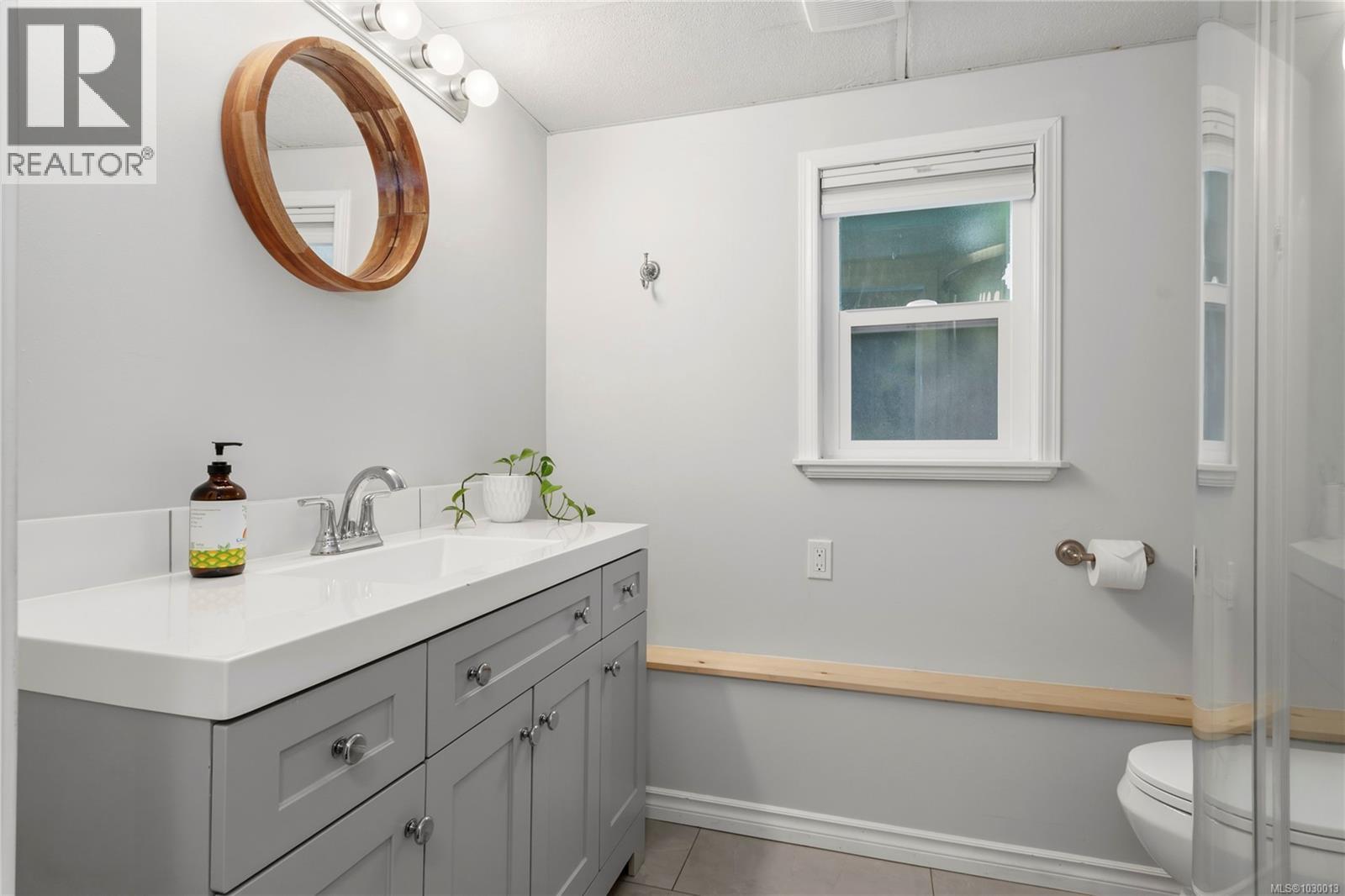 668 22nd St, Courtenay, British Columbia  V9N 6L1 - Photo 26 - 1030013