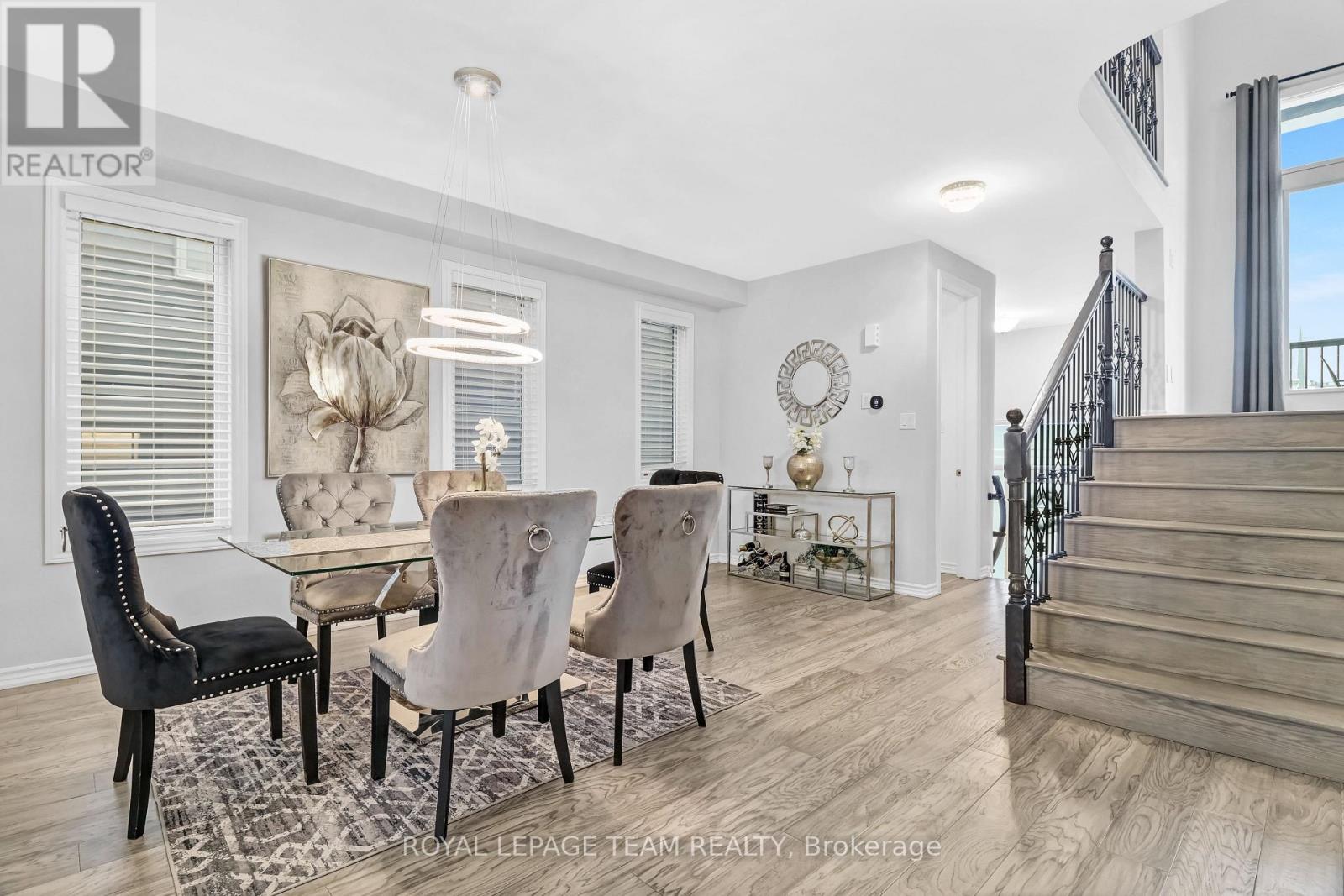 405 Aphelion Crescent, Ottawa, Ontario  K2J 6N6 - Photo 11 - X12926792