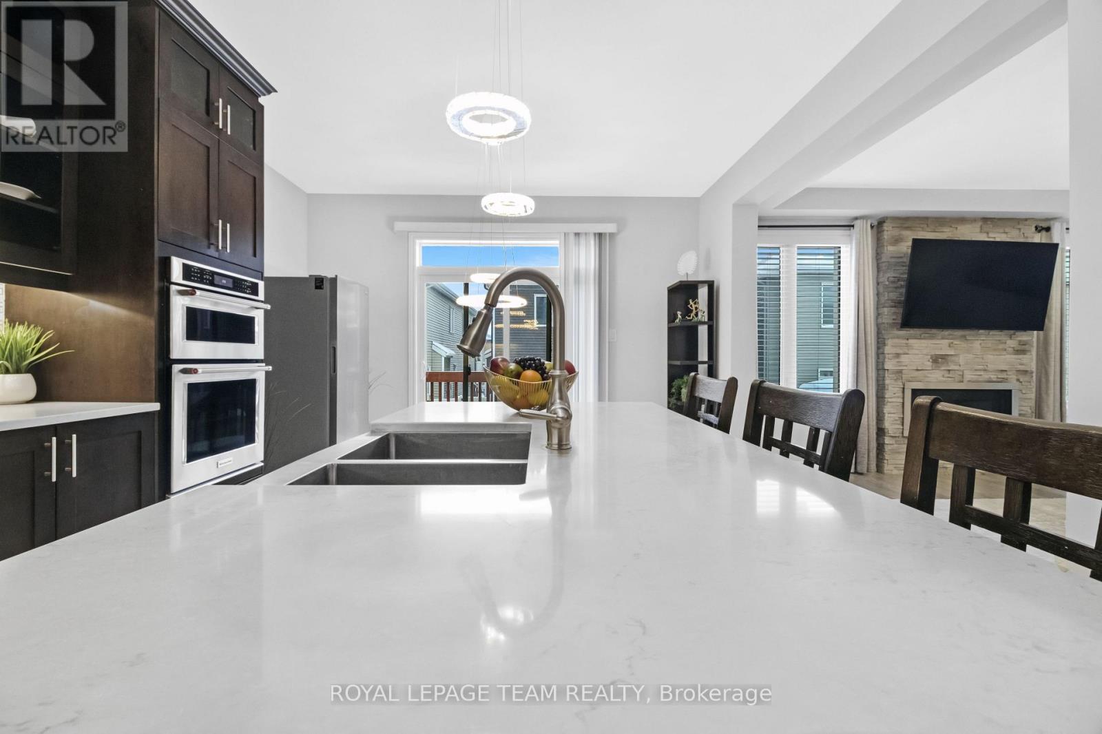 405 Aphelion Crescent, Ottawa, Ontario  K2J 6N6 - Photo 20 - X12926792