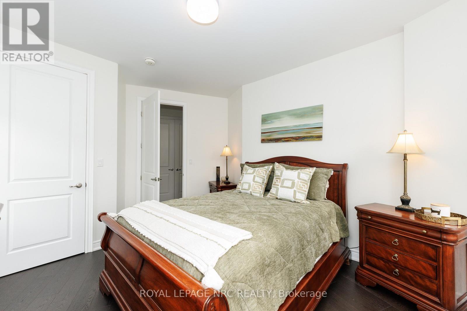 68 Paradise Grove, Niagara-On-The-Lake, Ontario  L0S 1T0 - Photo 21 - X12926804