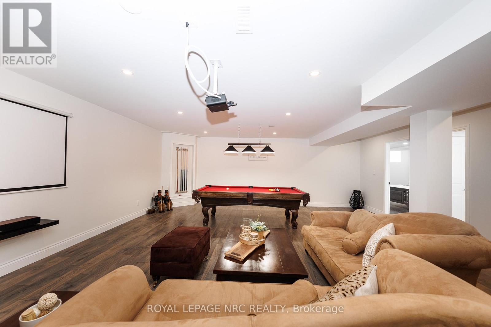 68 Paradise Grove, Niagara-On-The-Lake, Ontario  L0S 1T0 - Photo 24 - X12926804