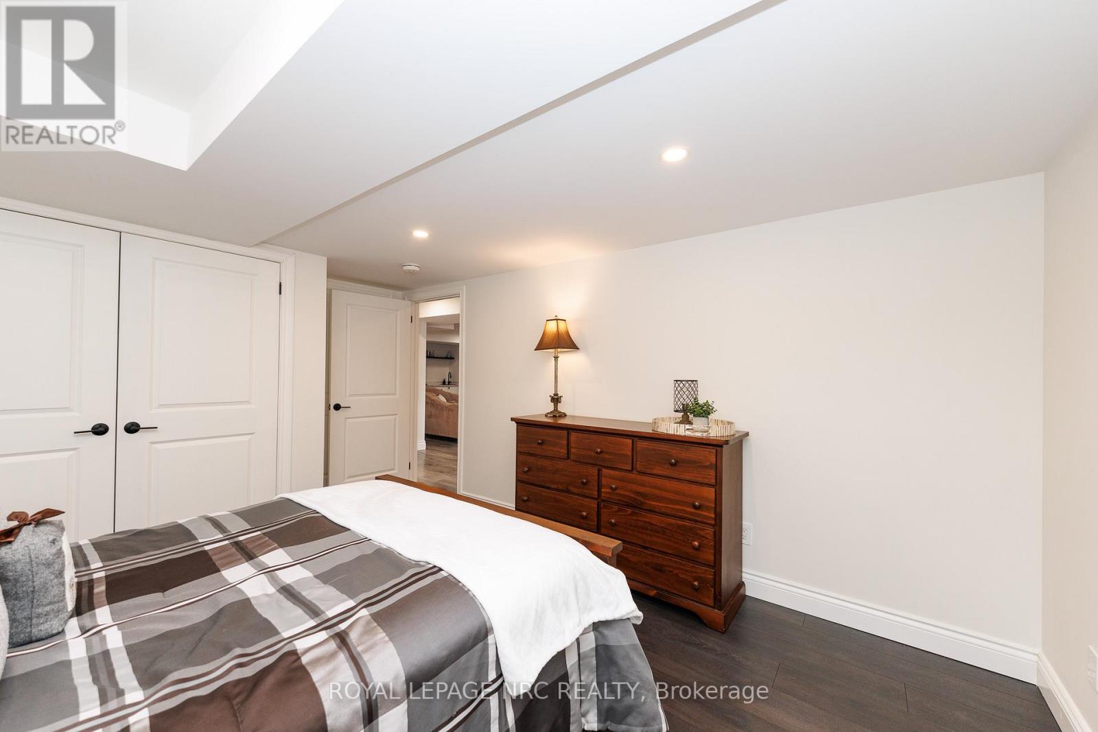 68 Paradise Grove, Niagara-On-The-Lake, Ontario  L0S 1T0 - Photo 29 - X12926804