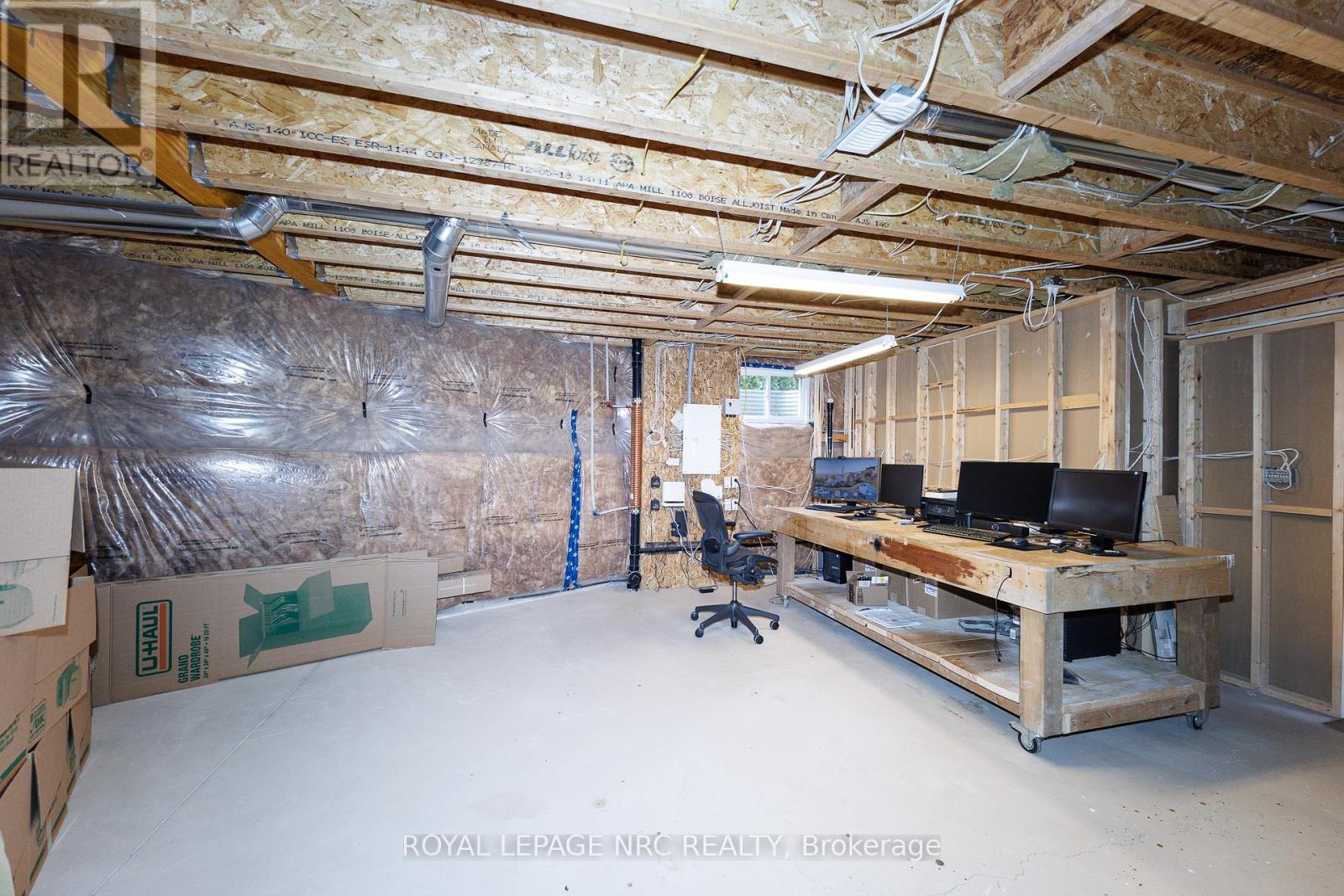 68 Paradise Grove, Niagara-On-The-Lake, Ontario  L0S 1T0 - Photo 31 - X12926804