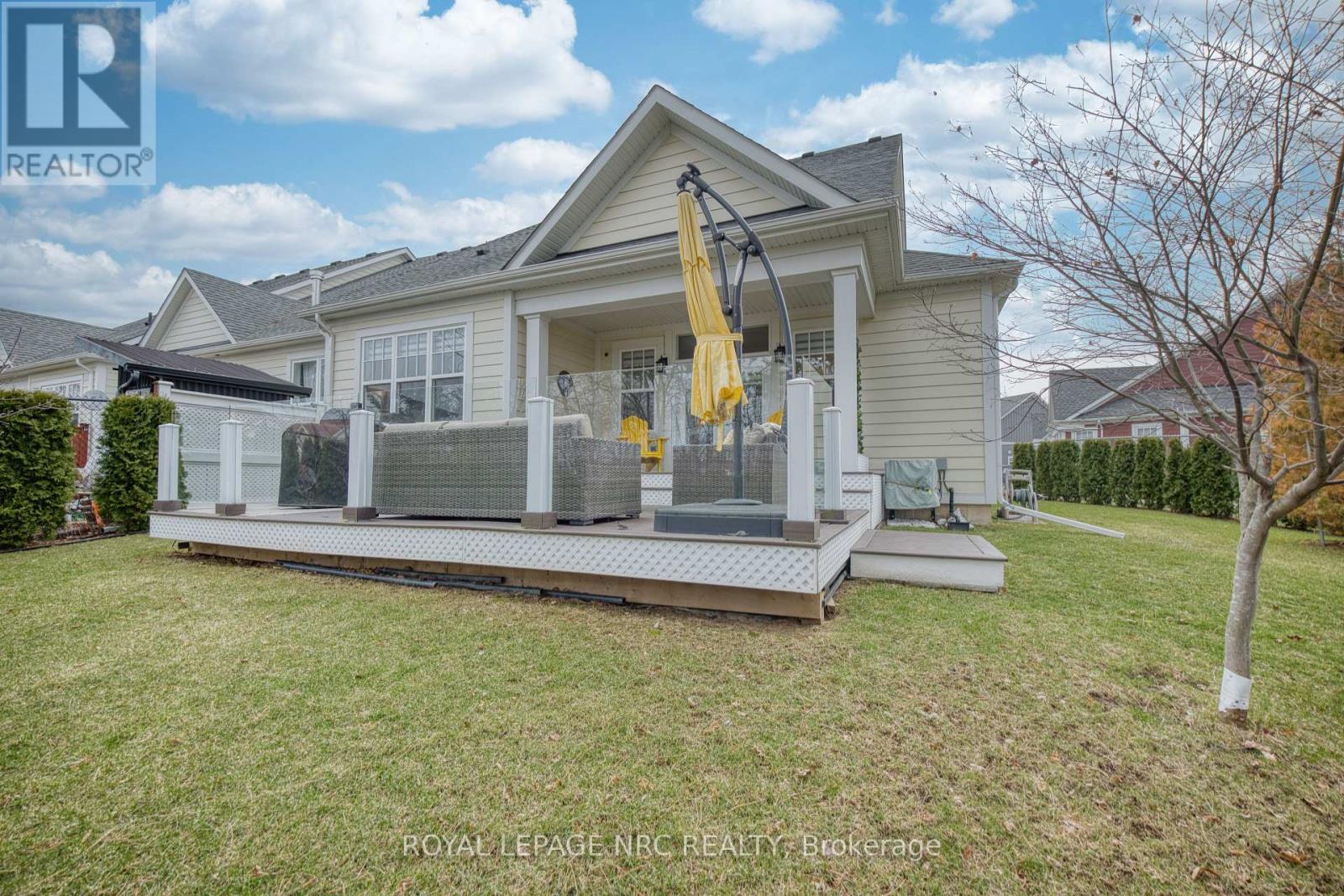 68 Paradise Grove, Niagara-On-The-Lake, Ontario  L0S 1T0 - Photo 33 - X12926804