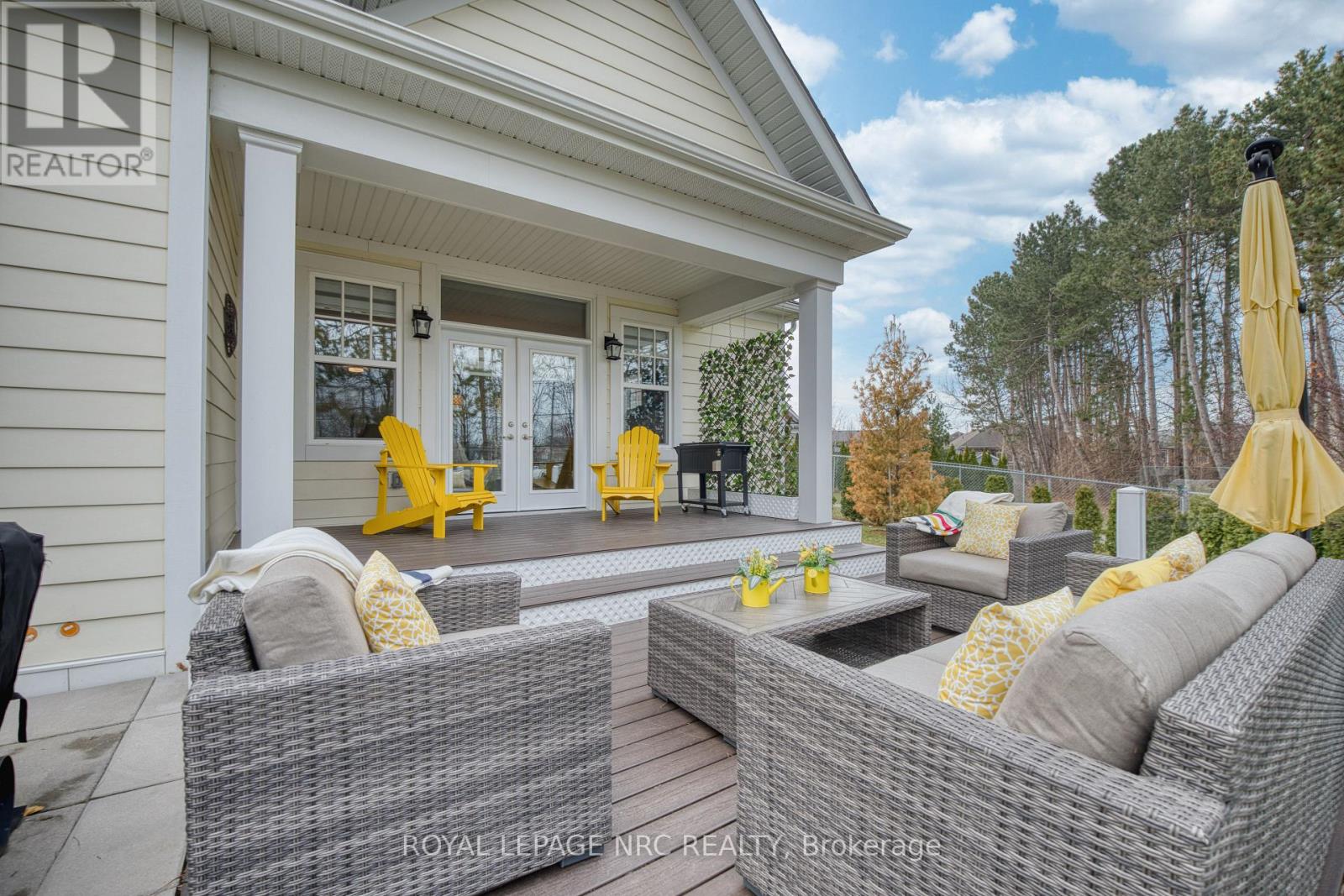 68 Paradise Grove, Niagara-On-The-Lake, Ontario  L0S 1T0 - Photo 36 - X12926804