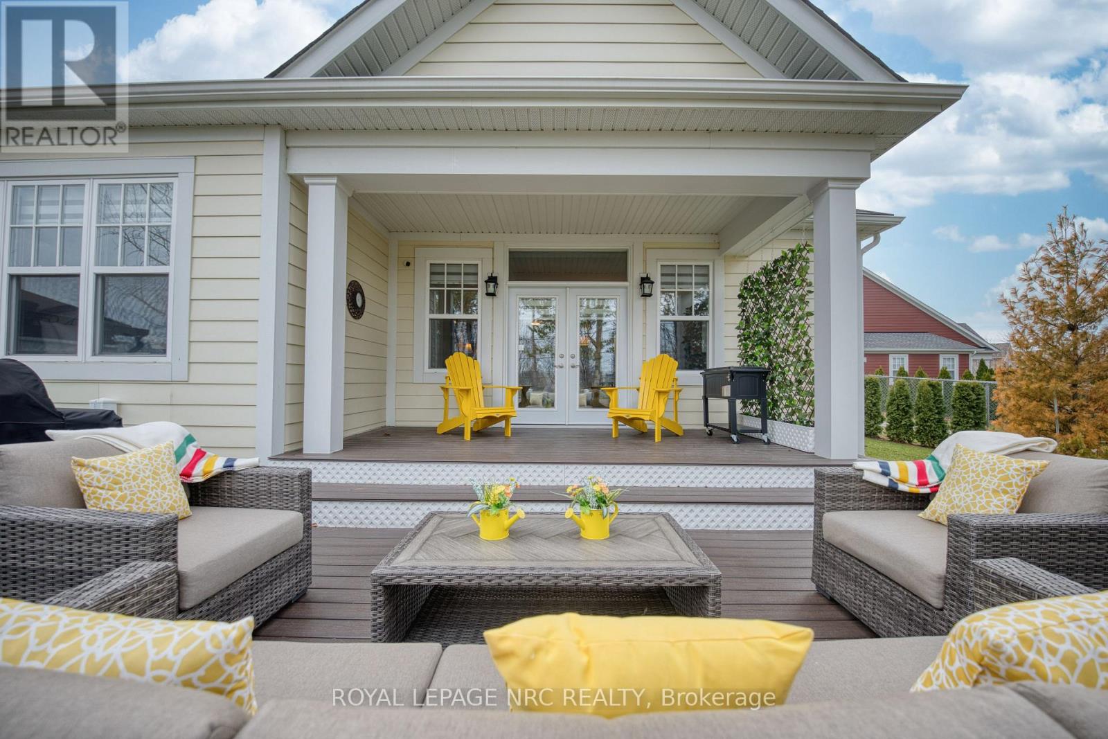 68 Paradise Grove, Niagara-On-The-Lake, Ontario  L0S 1T0 - Photo 37 - X12926804