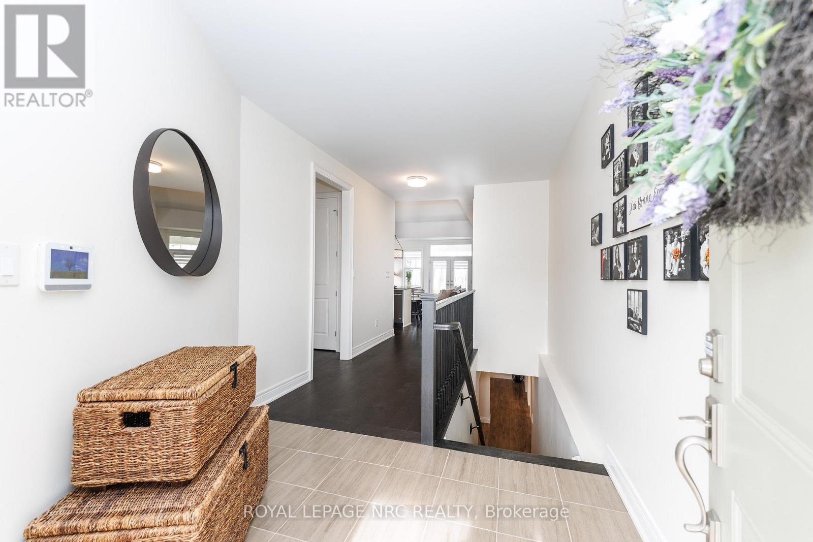 68 Paradise Grove, Niagara-On-The-Lake, Ontario  L0S 1T0 - Photo 4 - X12926804