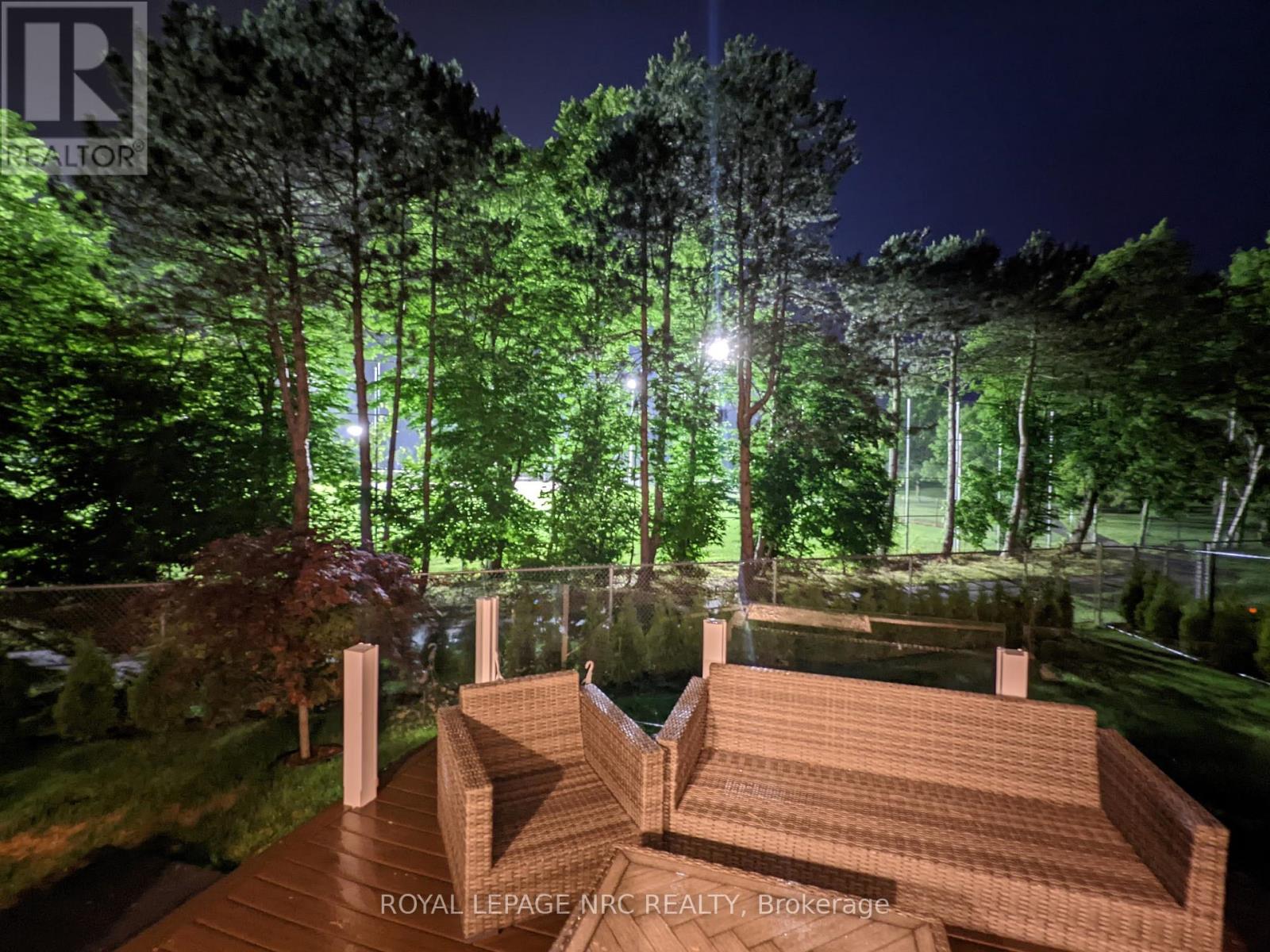 68 Paradise Grove, Niagara-On-The-Lake, Ontario  L0S 1T0 - Photo 44 - X12926804