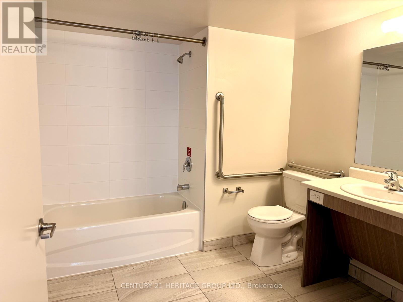 405 - 275 Woodbridge Avenue, Vaughan, Ontario  L4L 2T1 - Photo 20 - N12926850