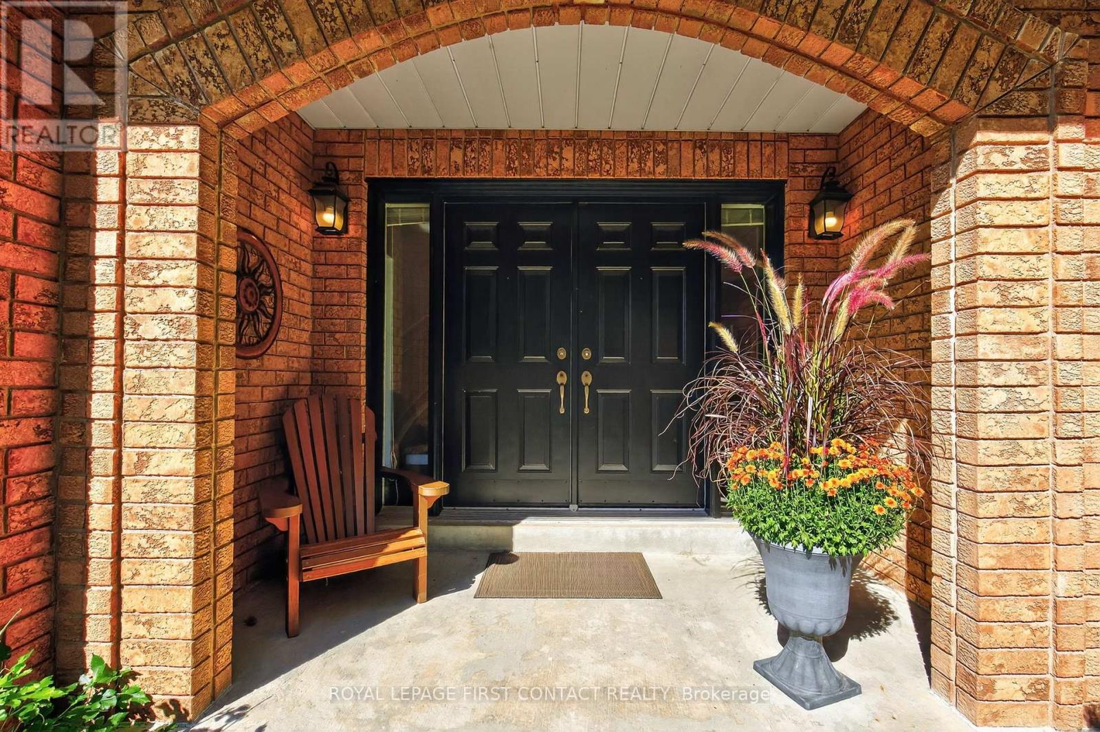 26 Edgecombe Terrace, Springwater, Ontario  L9X 0S2 - Photo 3 - S12926844