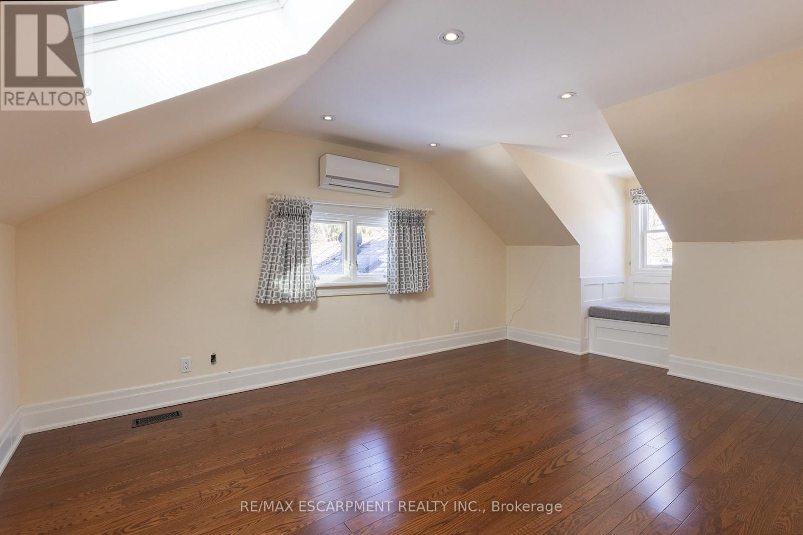 184 Chartwell Road, Oakville, Ontario  L6J 3Z8 - Photo 23 - W12726244