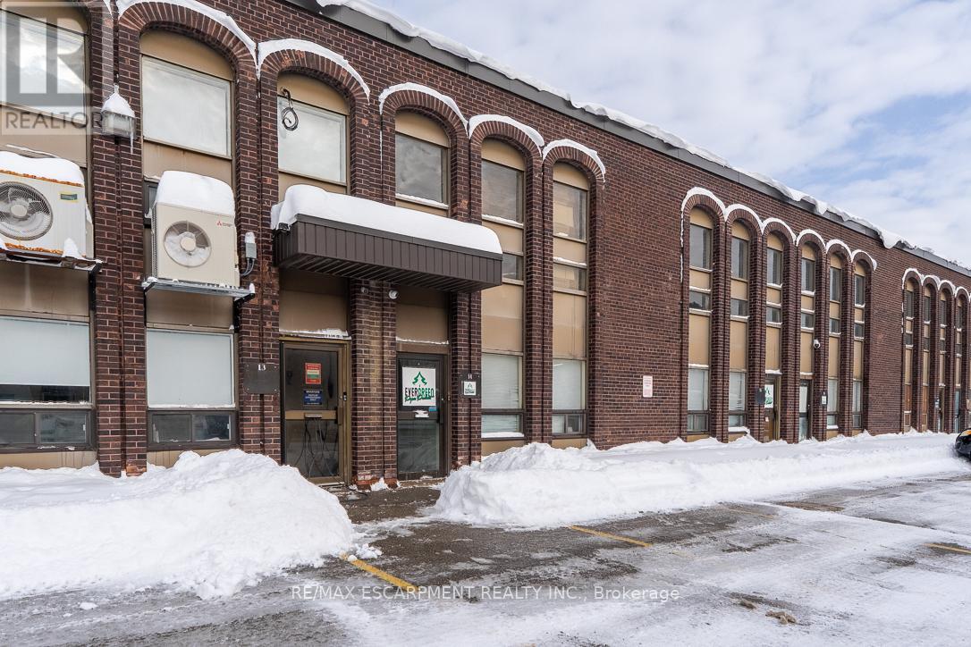 14, 15 & 16 - 4480 Chesswood Drive, Toronto, Ontario  M3J 2B9 - Photo 2 - W12701698