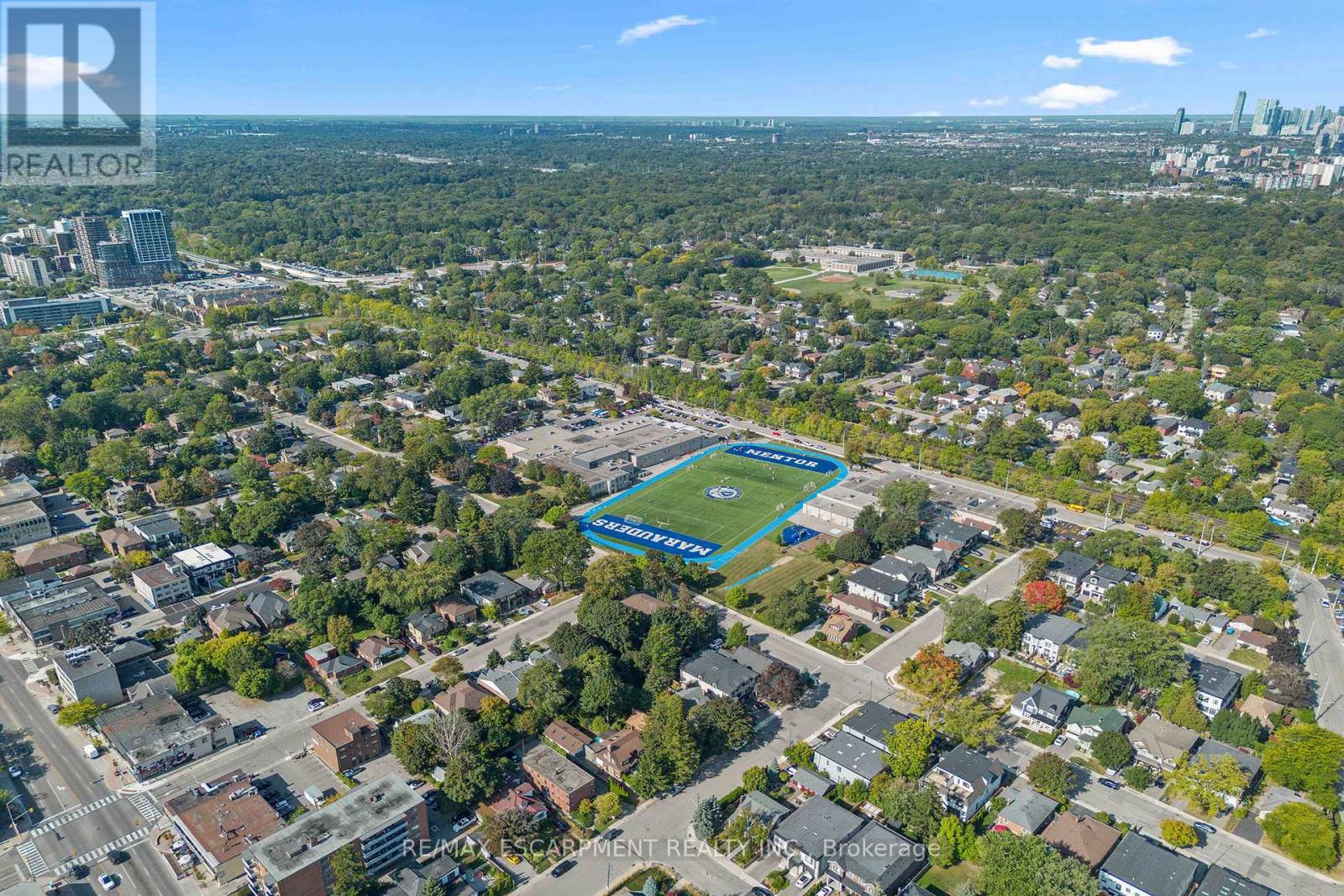 24 Cayuga Avenue, Mississauga, Ontario  L5G 3S7 - Photo 50 - W12753556