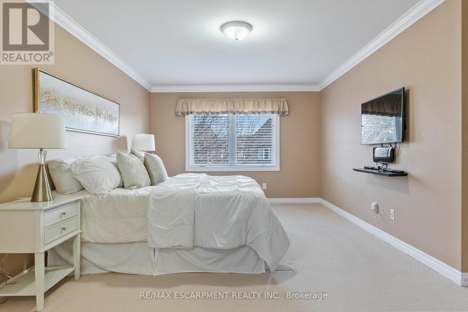 3402 Buena Vista Court, Oakville, Ontario  L6L 6W6 - Photo 26 - W12872960