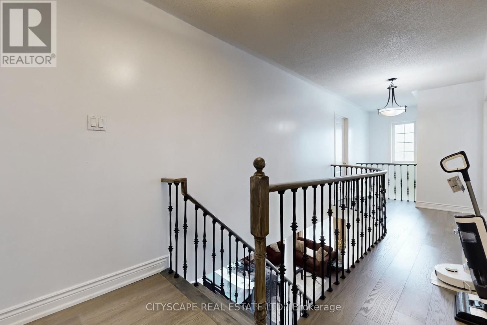 7218 Lulworth Court, Mississauga, Ontario  L5N 7X2 - Photo 20 - W12926818
