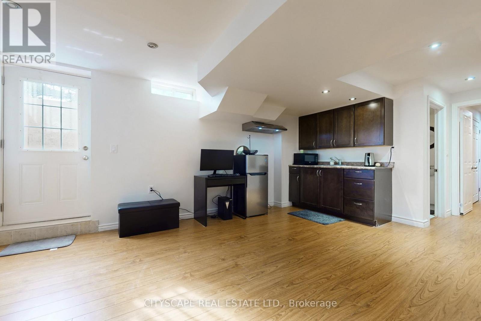 7218 Lulworth Court, Mississauga, Ontario  L5N 7X2 - Photo 34 - W12926818