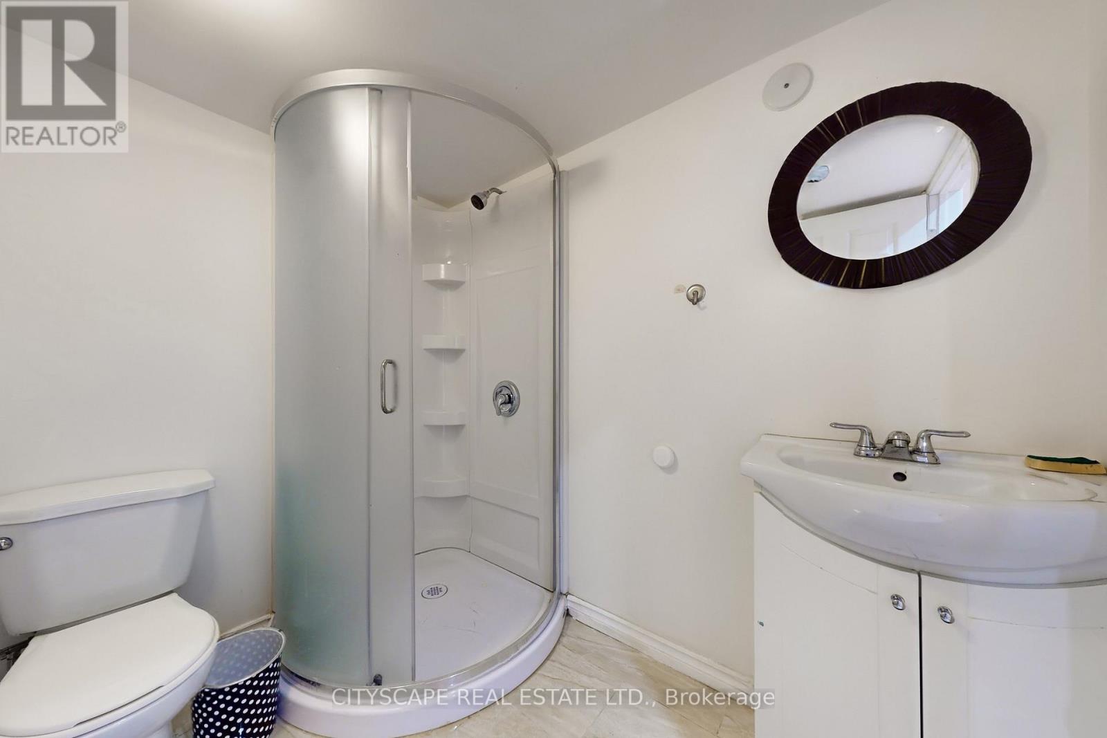 7218 Lulworth Court, Mississauga, Ontario  L5N 7X2 - Photo 36 - W12926818