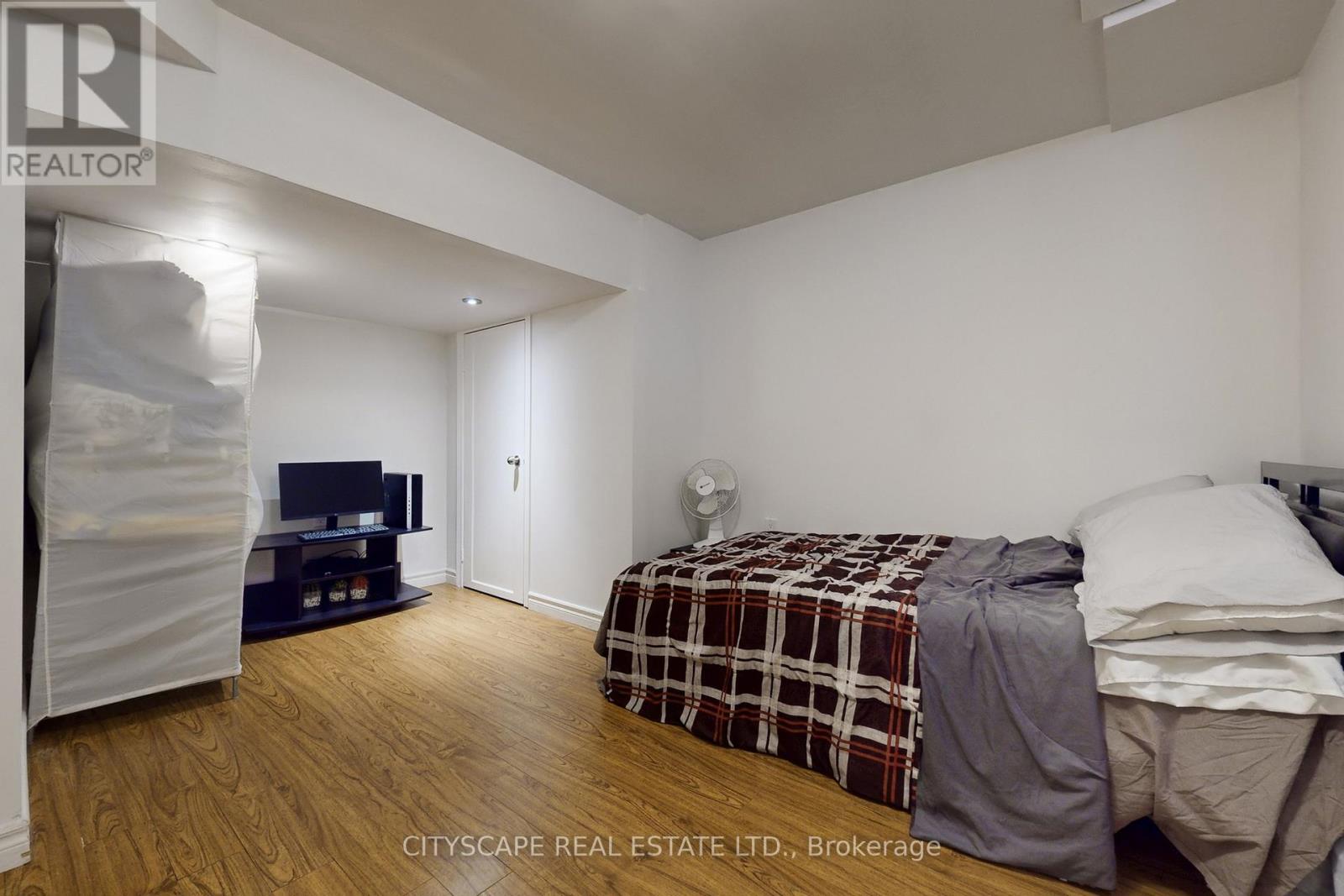 7218 Lulworth Court, Mississauga, Ontario  L5N 7X2 - Photo 39 - W12926818