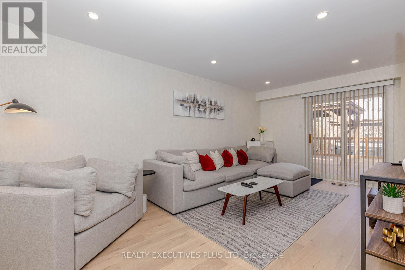 68 Leander Street, Brampton, Ontario  L6S 3M7 - Photo 18 - W12926830